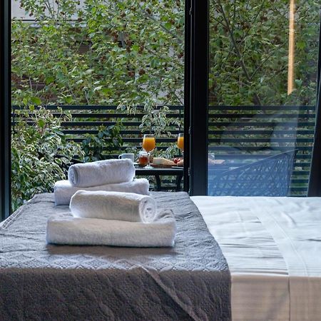 Furla Suites Атина Екстериор снимка