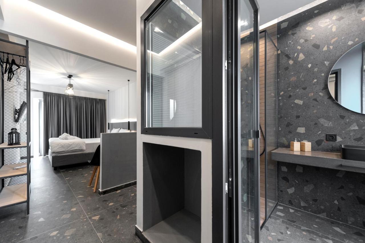 Furla Suites Атина Екстериор снимка