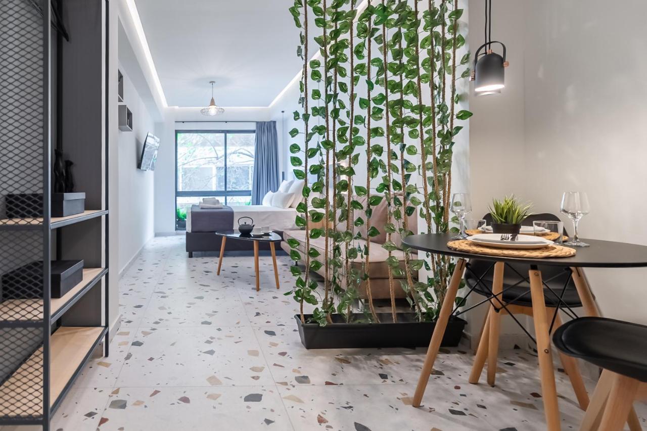 Furla Suites Атина Екстериор снимка