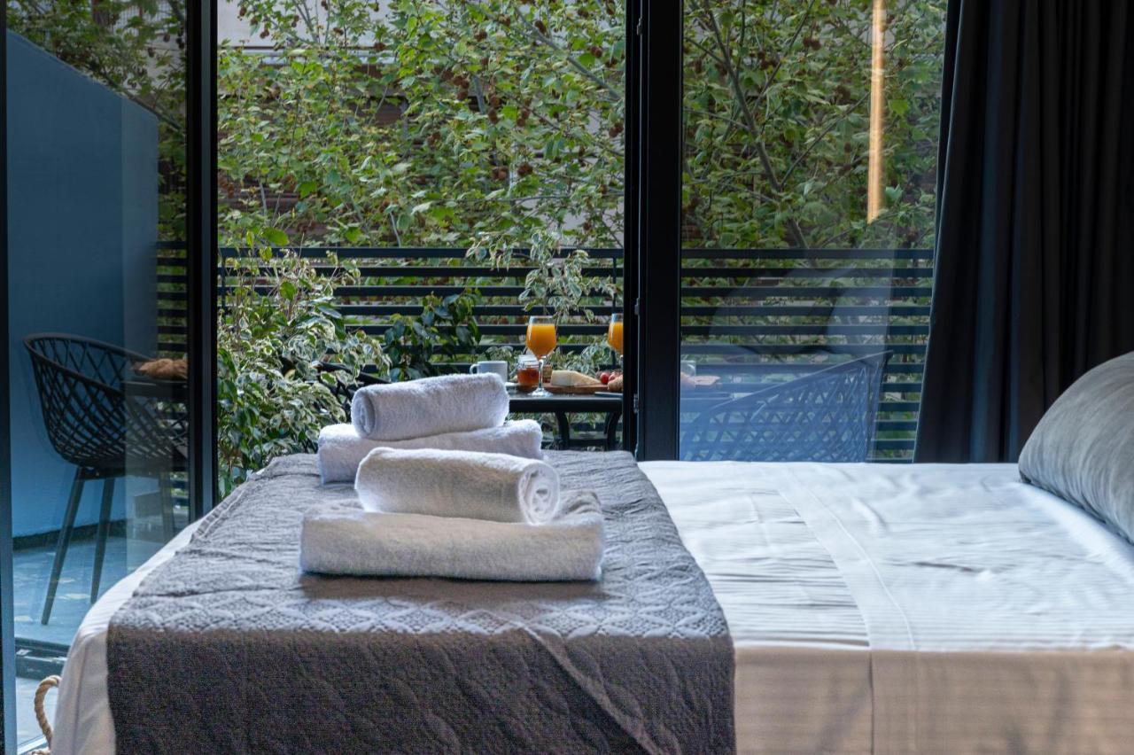 Furla Suites Атина Екстериор снимка