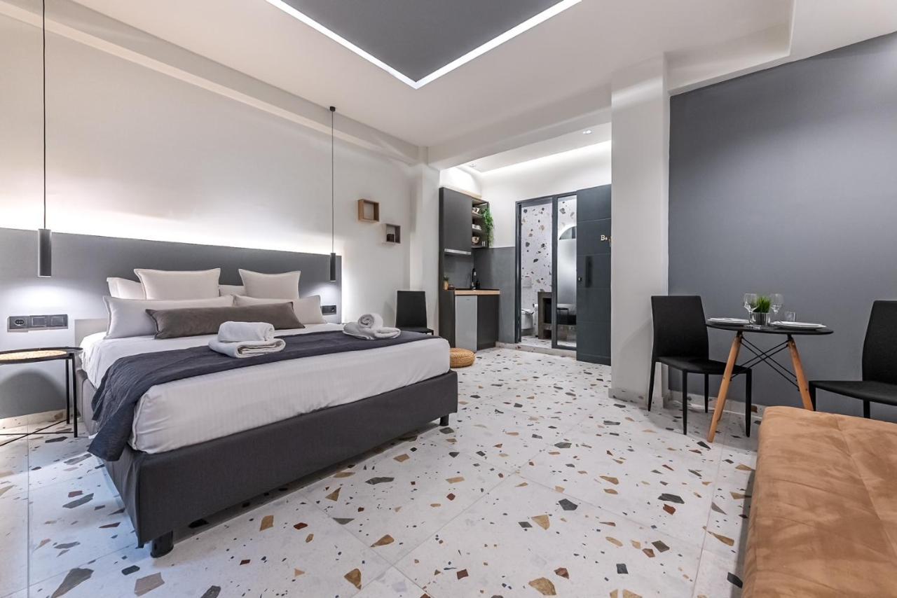 Furla Suites Атина Екстериор снимка