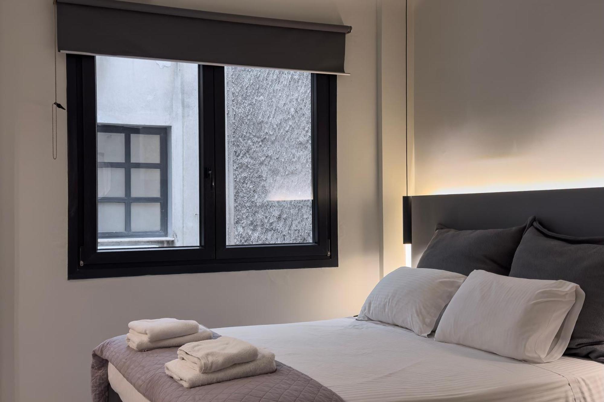 Furla Suites Атина Екстериор снимка