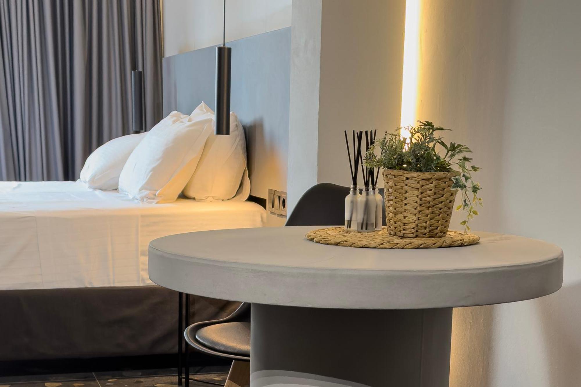 Furla Suites Атина Екстериор снимка